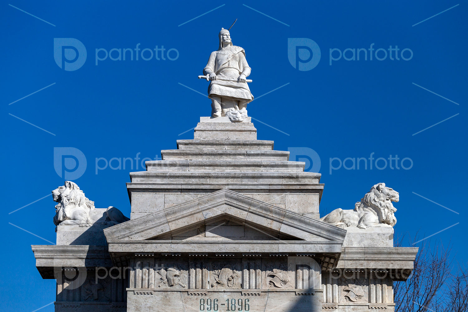 Monument of Hungarian Grand Prince Árpád