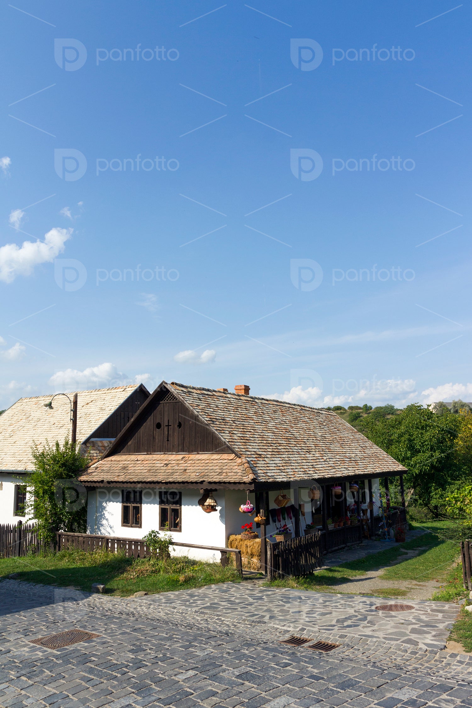Village houses in Holloko