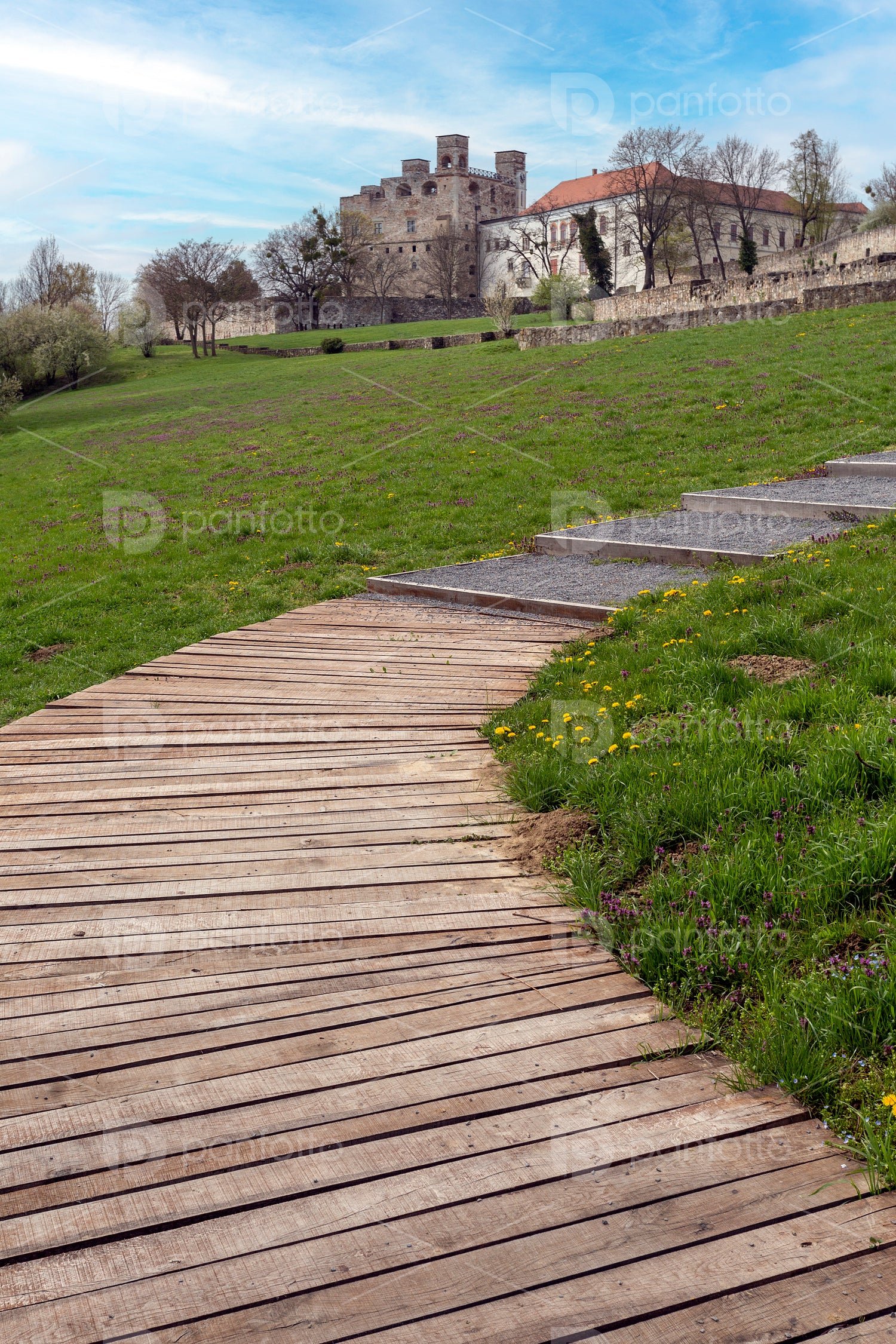 Wooden sidewalk at the Castle of Sárospatak