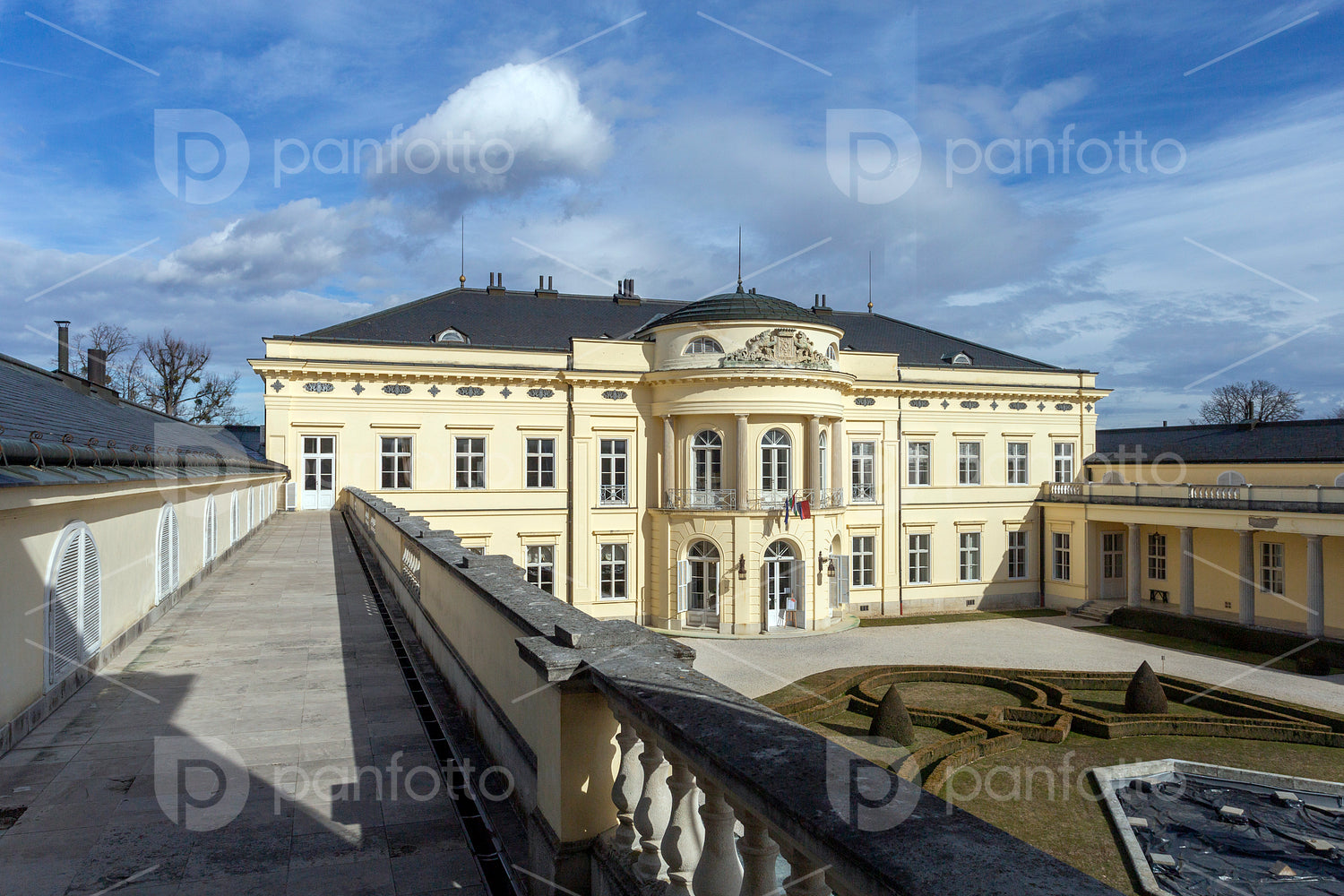 Károlyi Palace in Fehérvárcsurgó