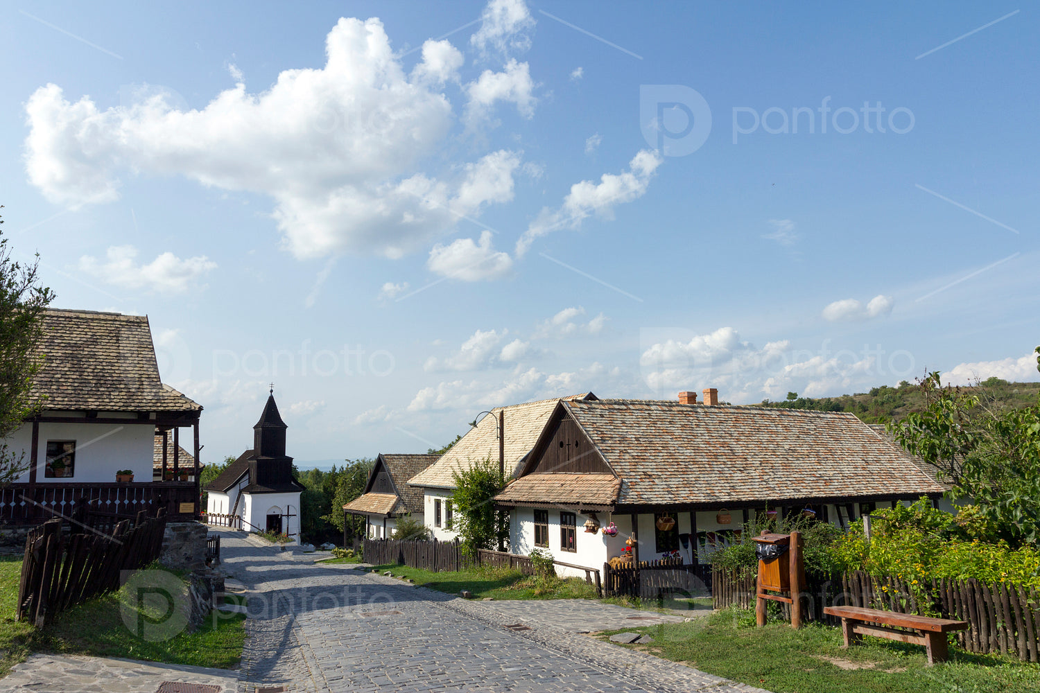 Traditional village house in Hollókő