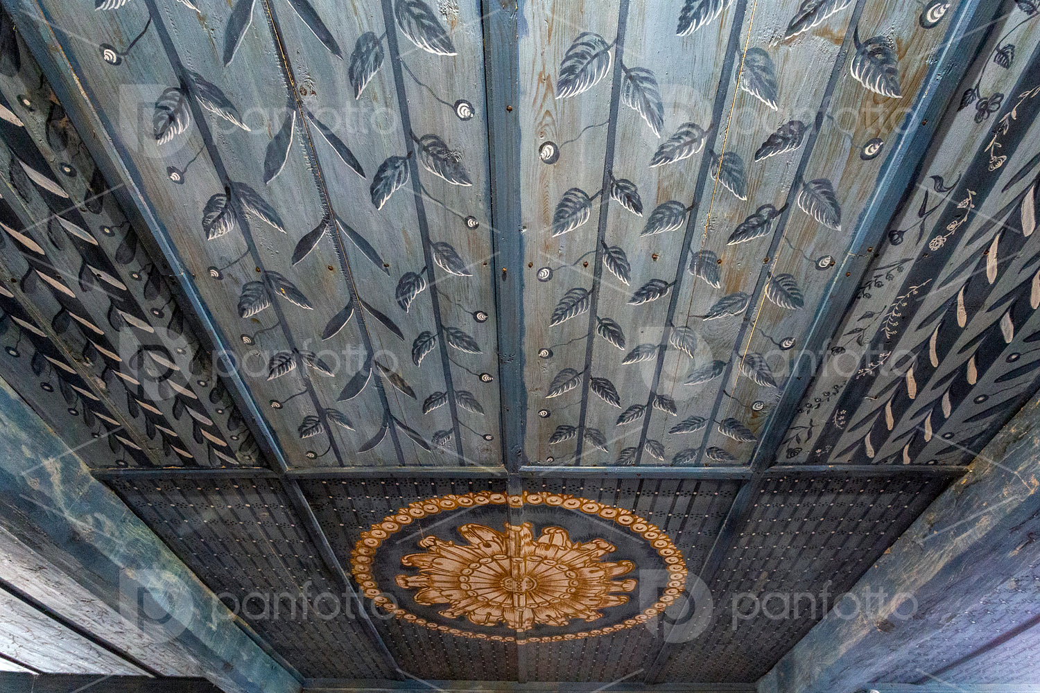 Coffered ceiling in Szentgyörgyvölgy