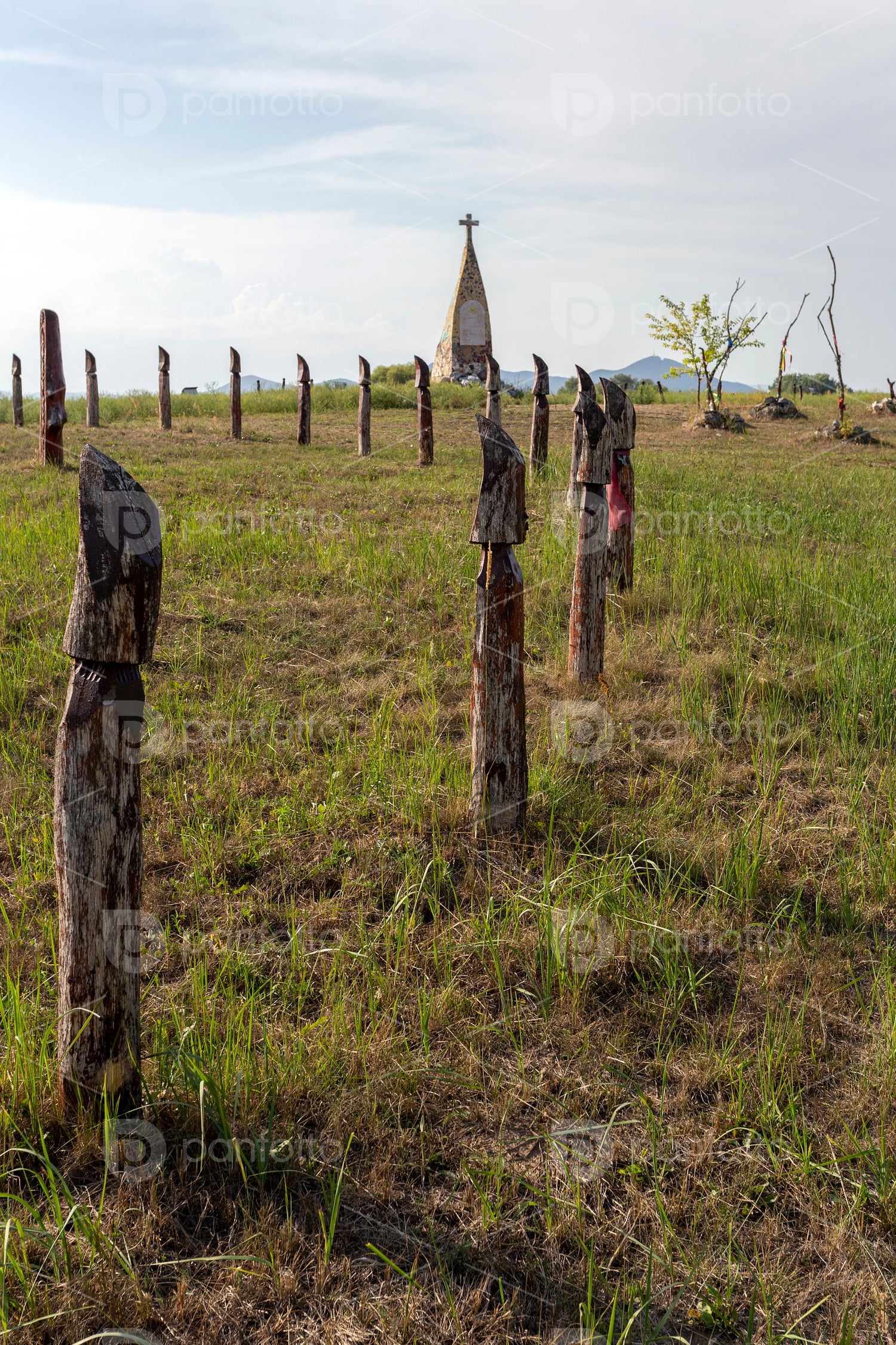 Wooden grave markers in in Karos