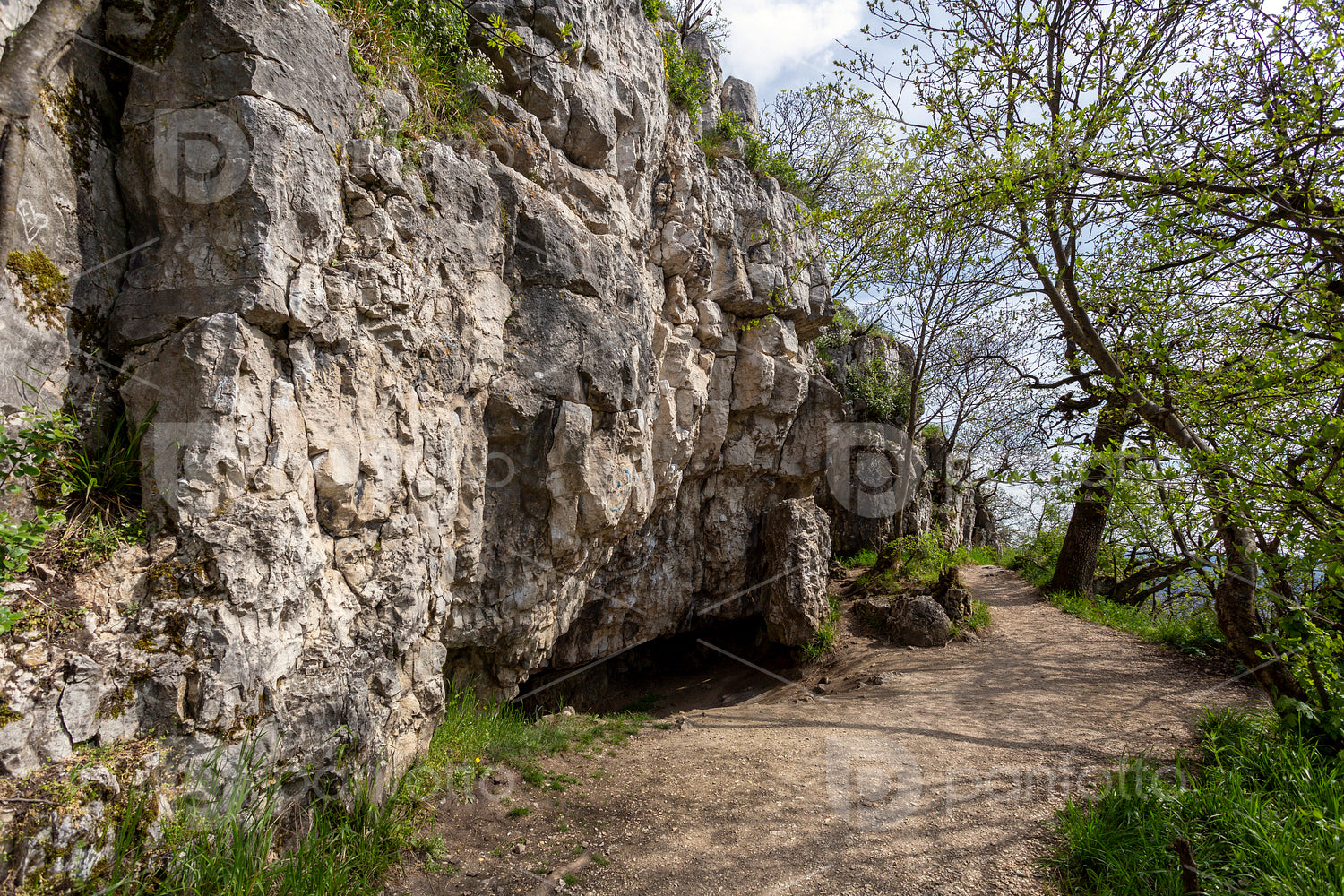 Szelim cave near Tatabánya
