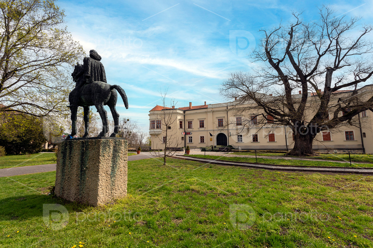 Statue of Francis II Rákóczi at the Castle of Sárospatak