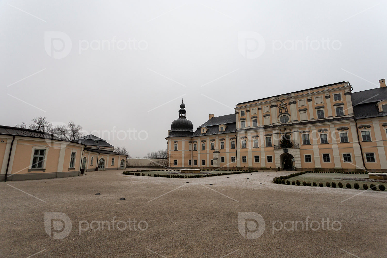 L'Huillier-Coburg Palace in Edeleny