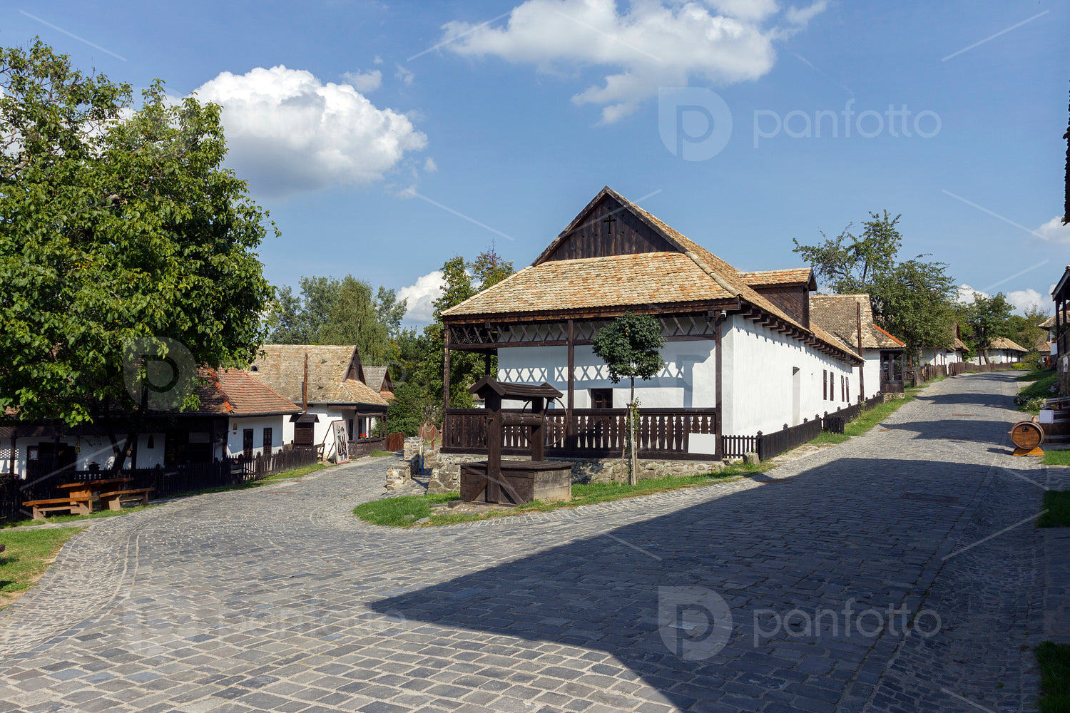 Traditional village house in Hollókő