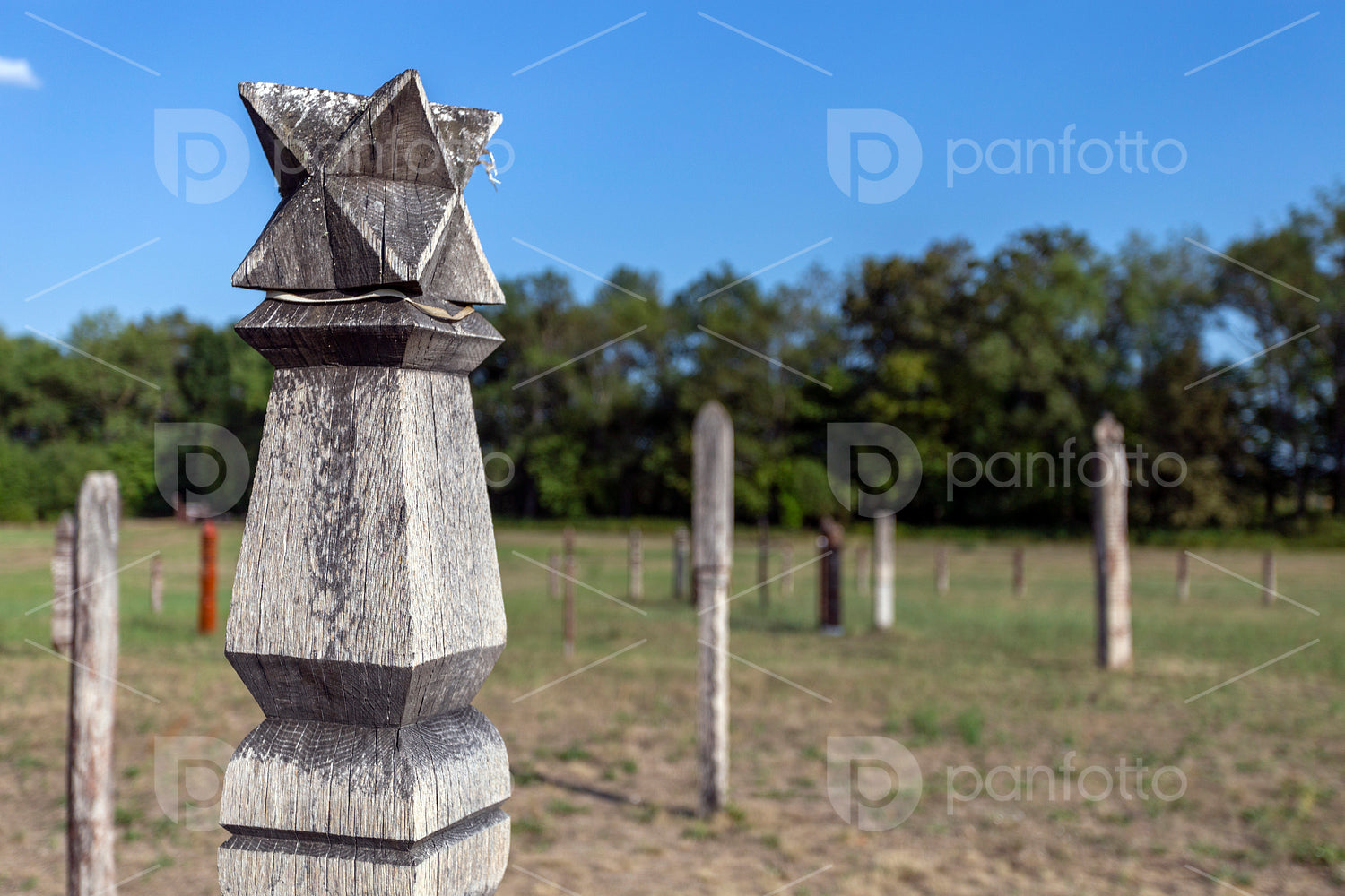 Wooden grave markers in in Karos