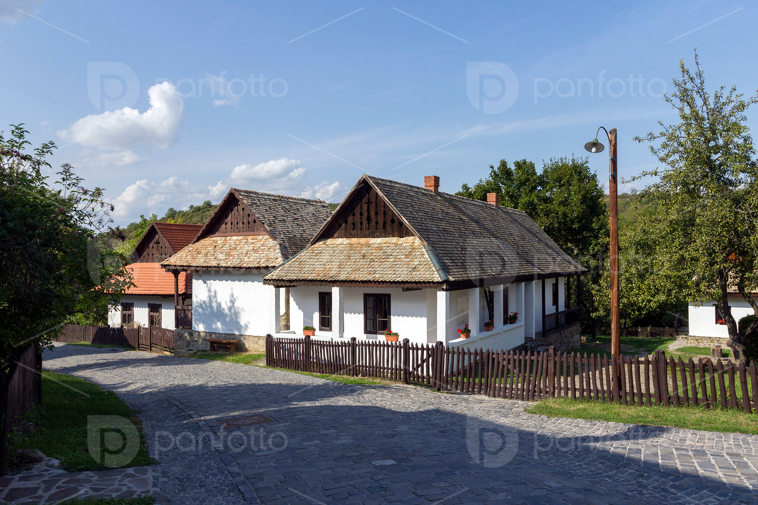 Traditional village house in Hollókő