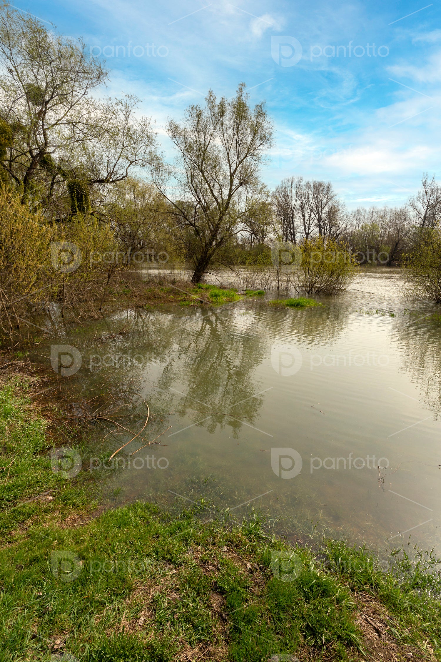 Bodrog river at Sárospatak