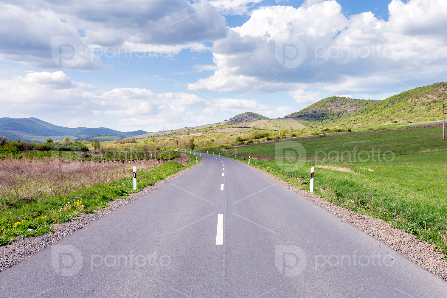 Empty road in the Zemplén