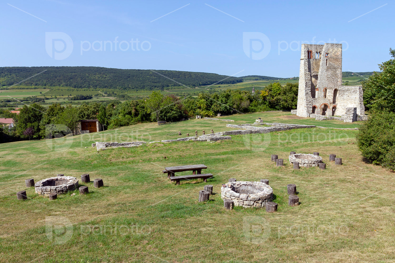Ruin church Dörgicse