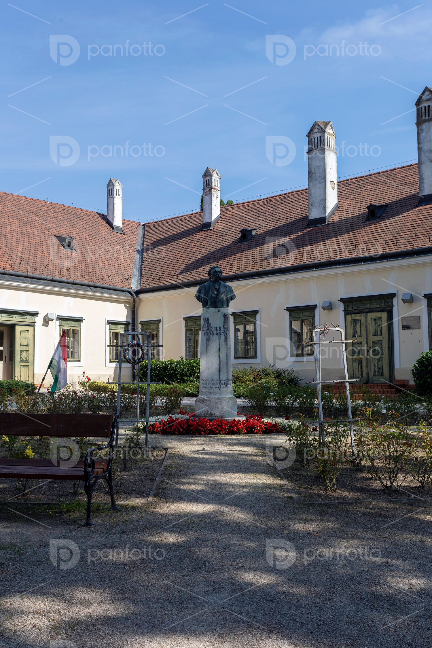 Deák mansion in Kehidakustány
