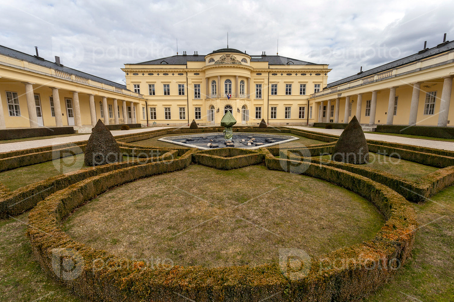 Károlyi Palace in Fehérvárcsurgó