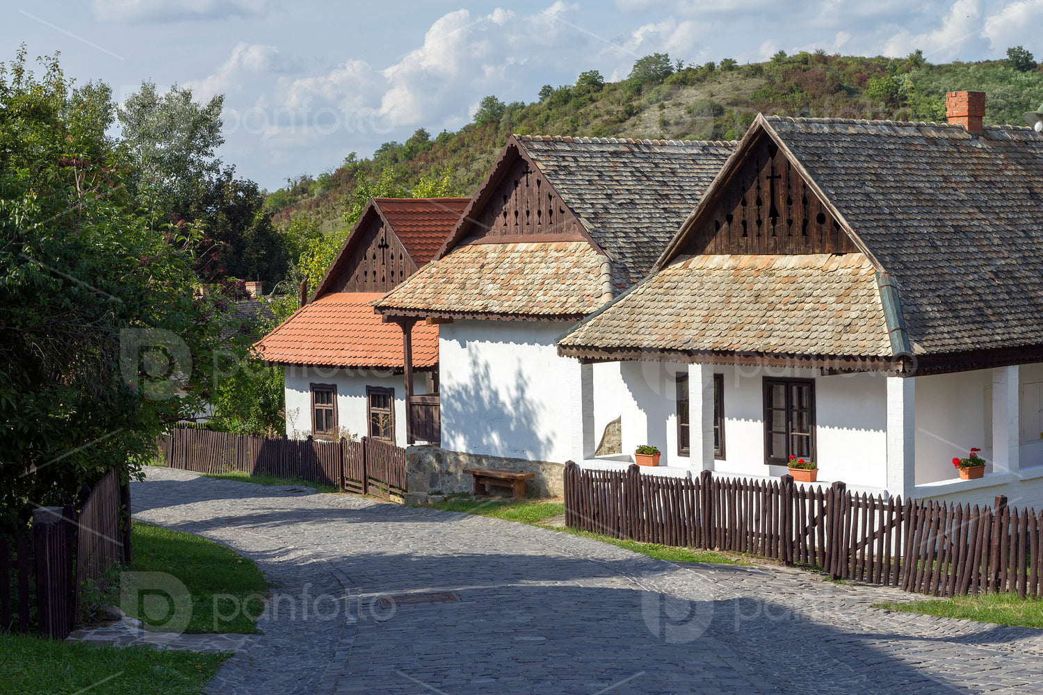 Traditional village house in Hollókő