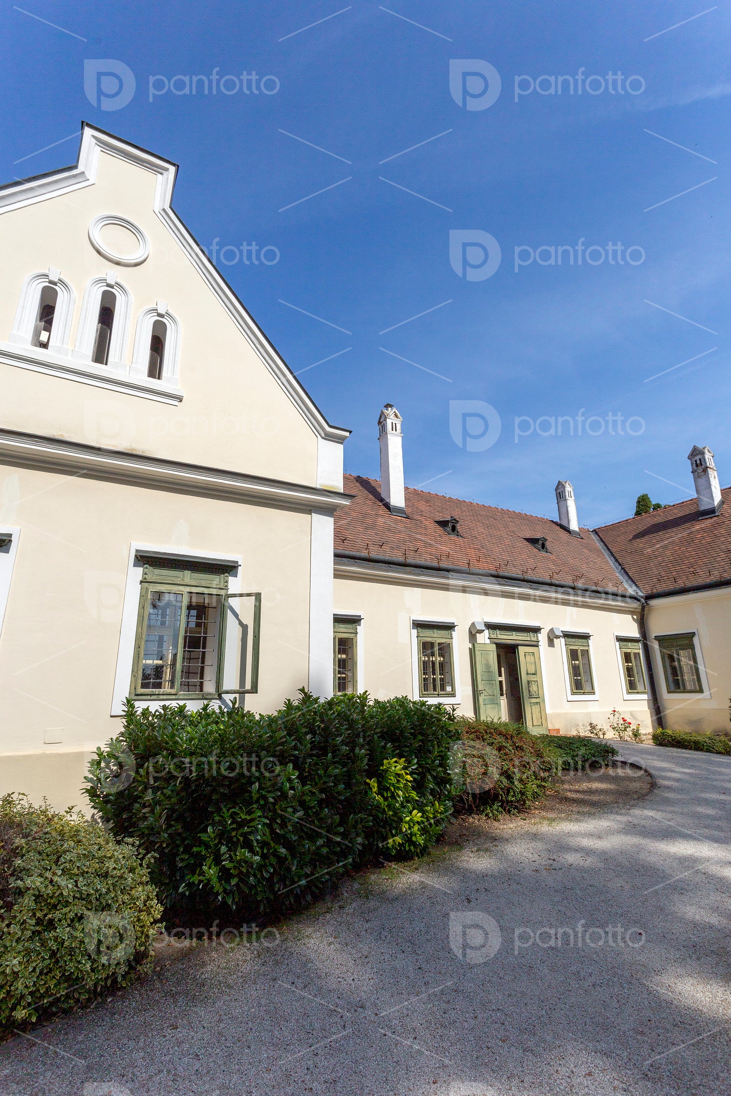 Deák mansion in Kehidakustány