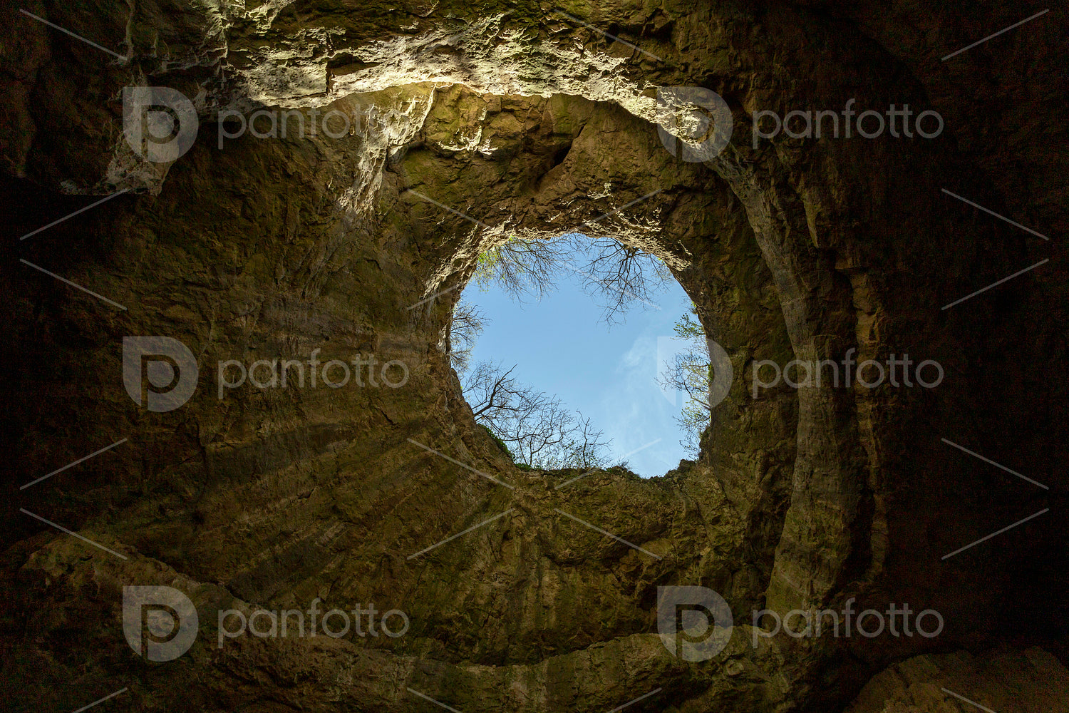 Szelim cave near Tatabánya