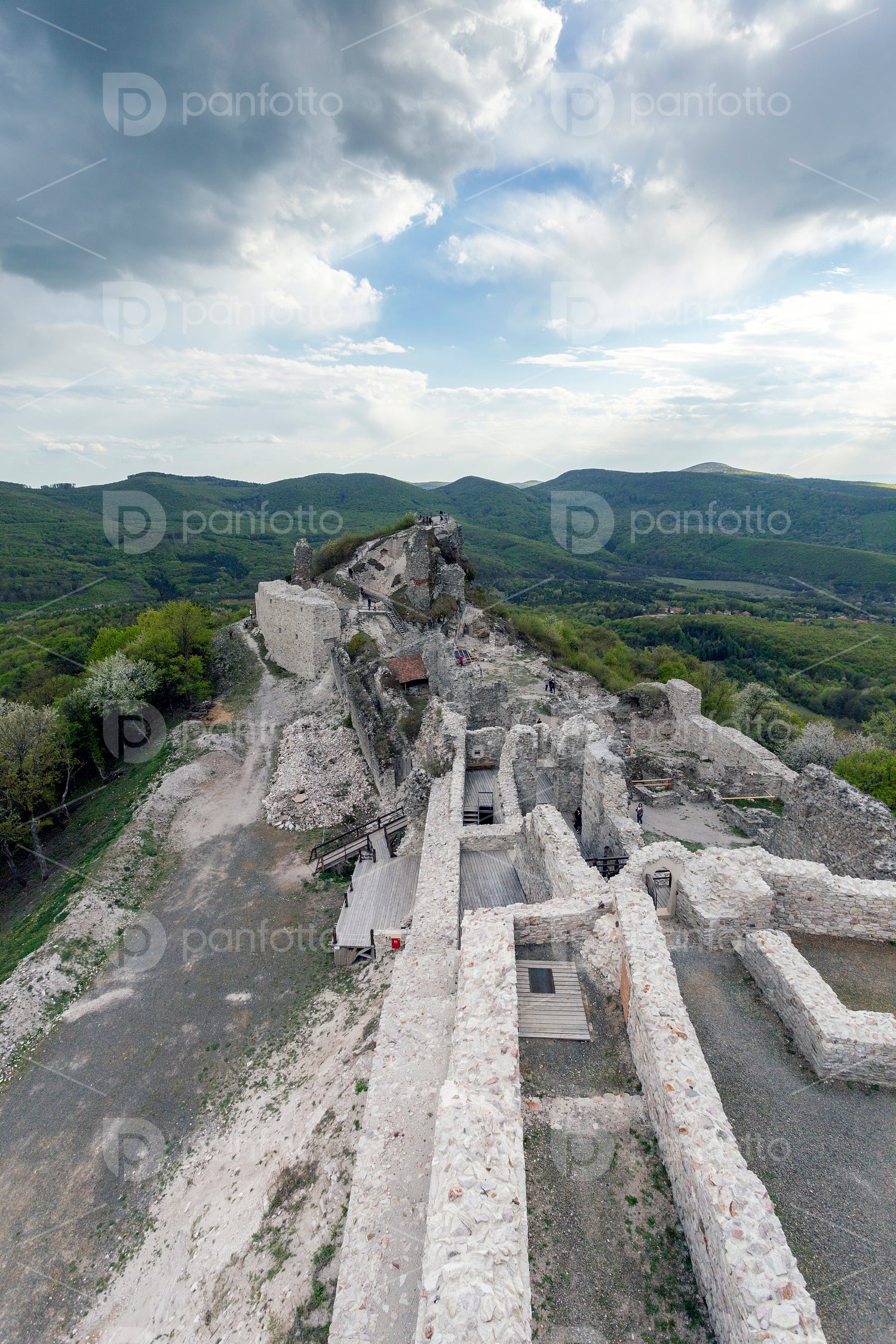 Castle of Regéc