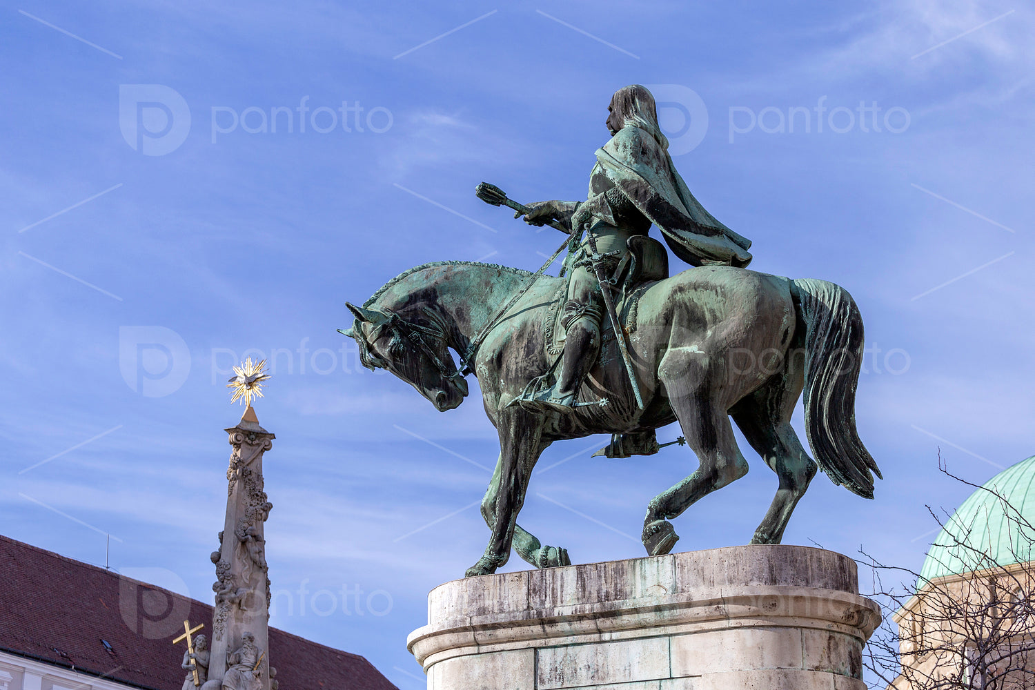 Statue of Hunyadi at the Szechenyi Square in Pecs