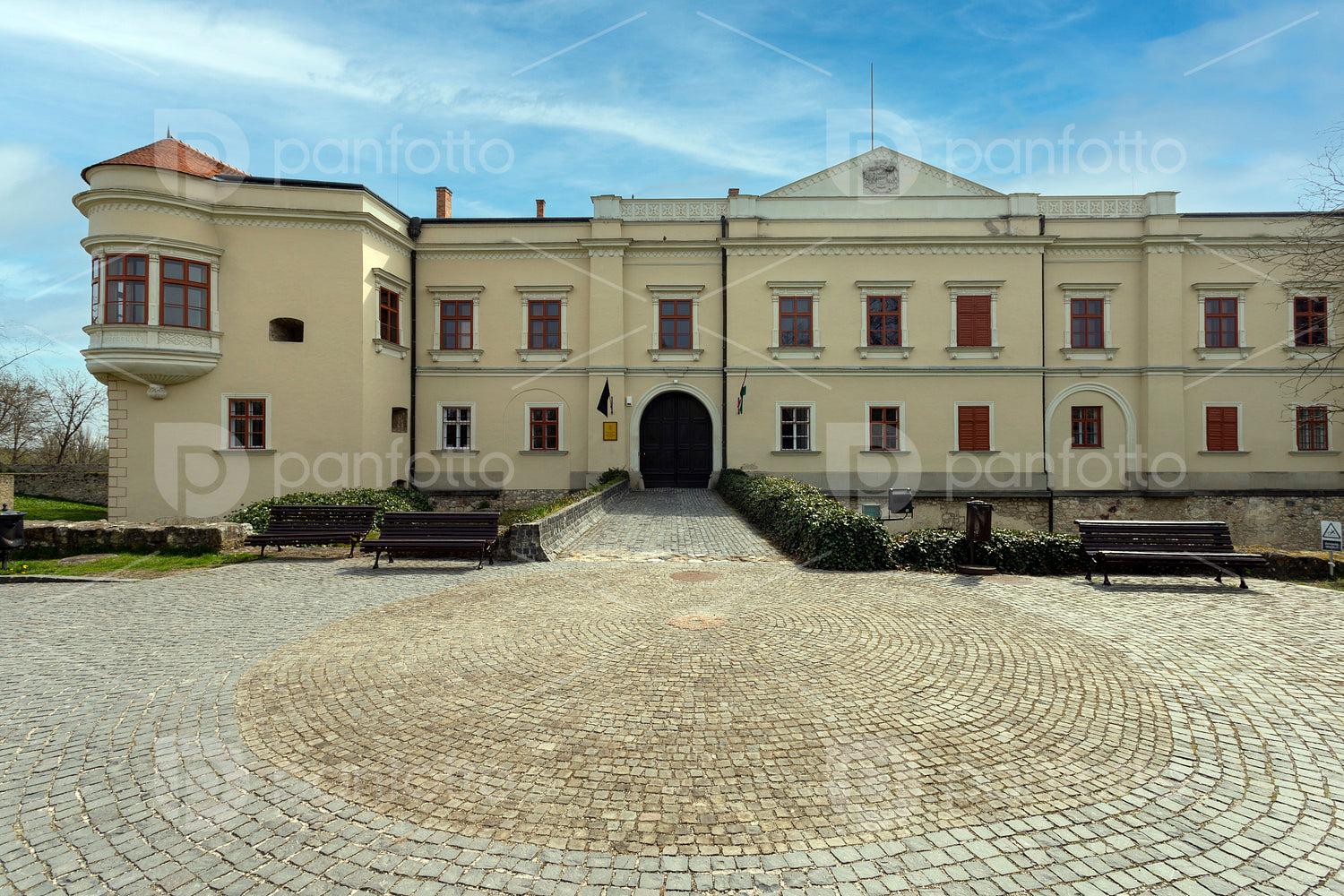 Entrance of the Castle of Sárospatak