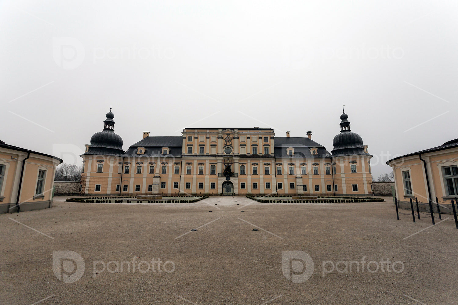 L'Huillier-Coburg Palace in Edeleny