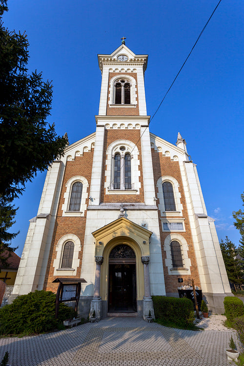 Catholic church in Banhida, Tatabanya
