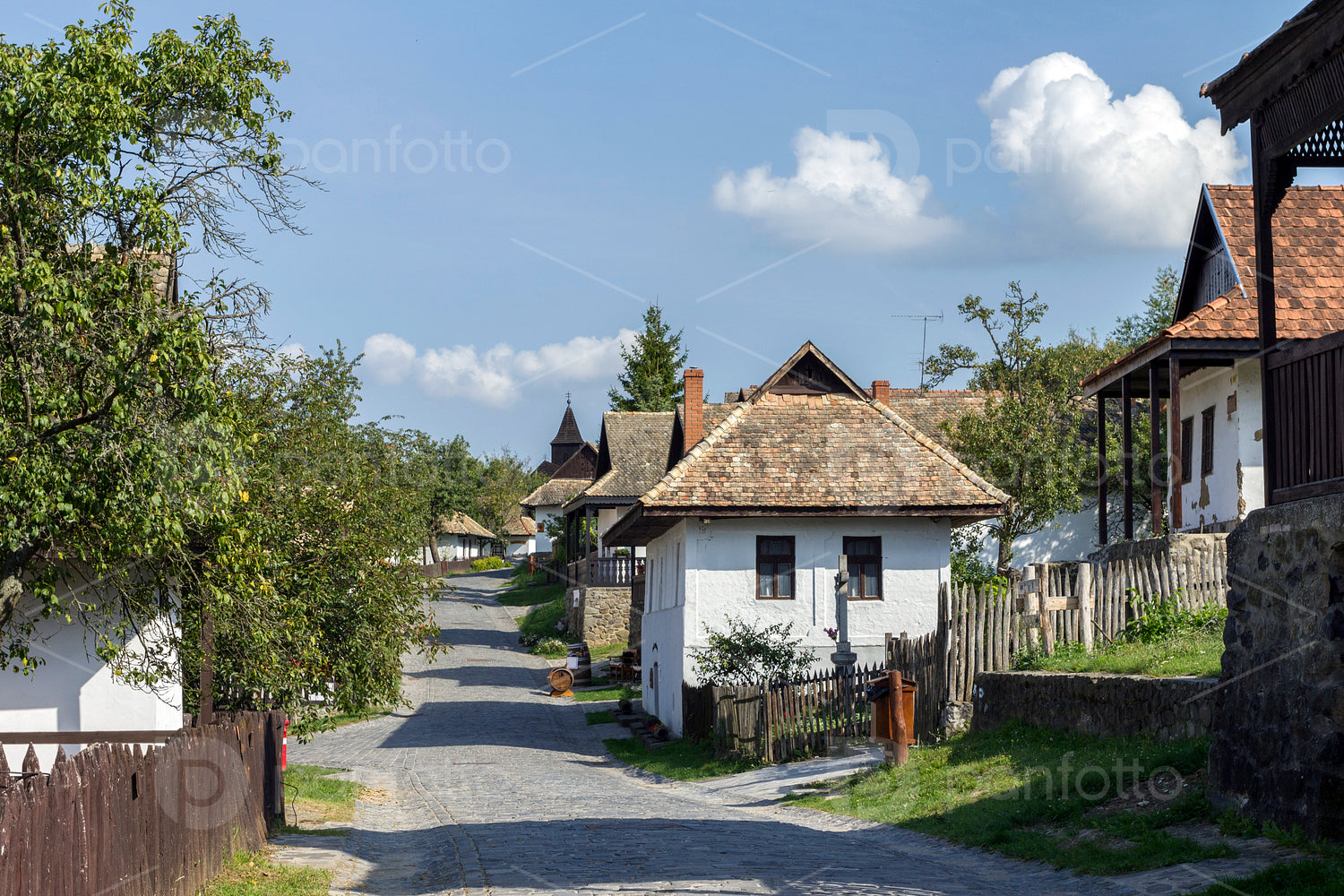 Traditional village house in Hollókő