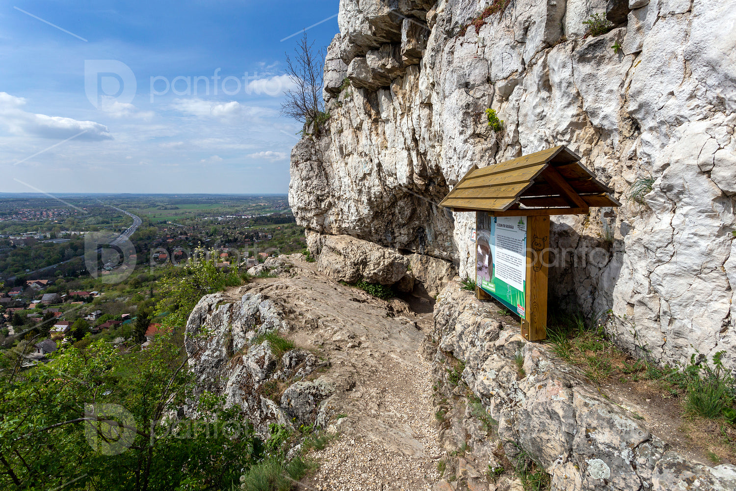 Szelim cave near Tatabánya