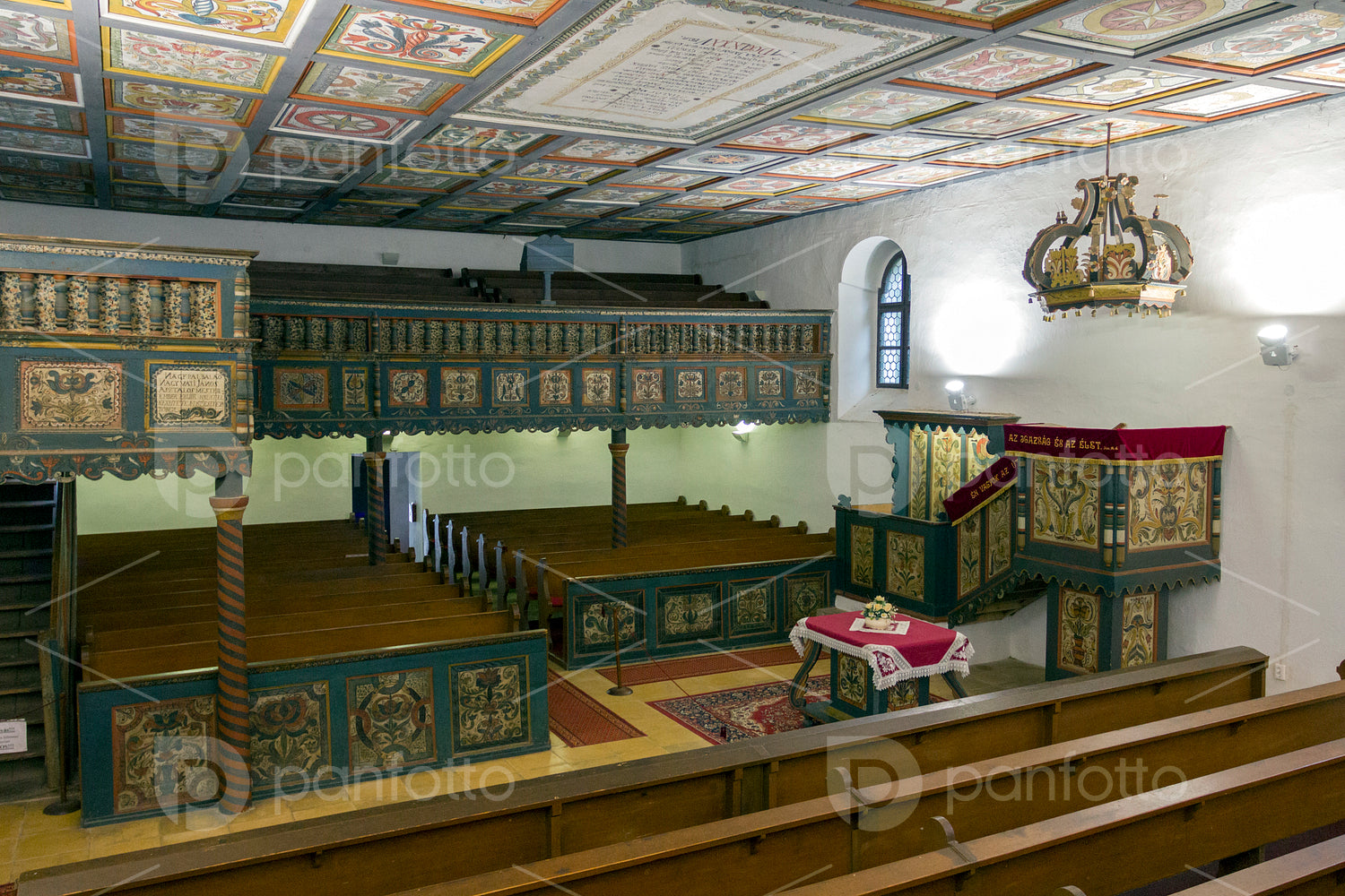 Cassette ceiling in Szenna