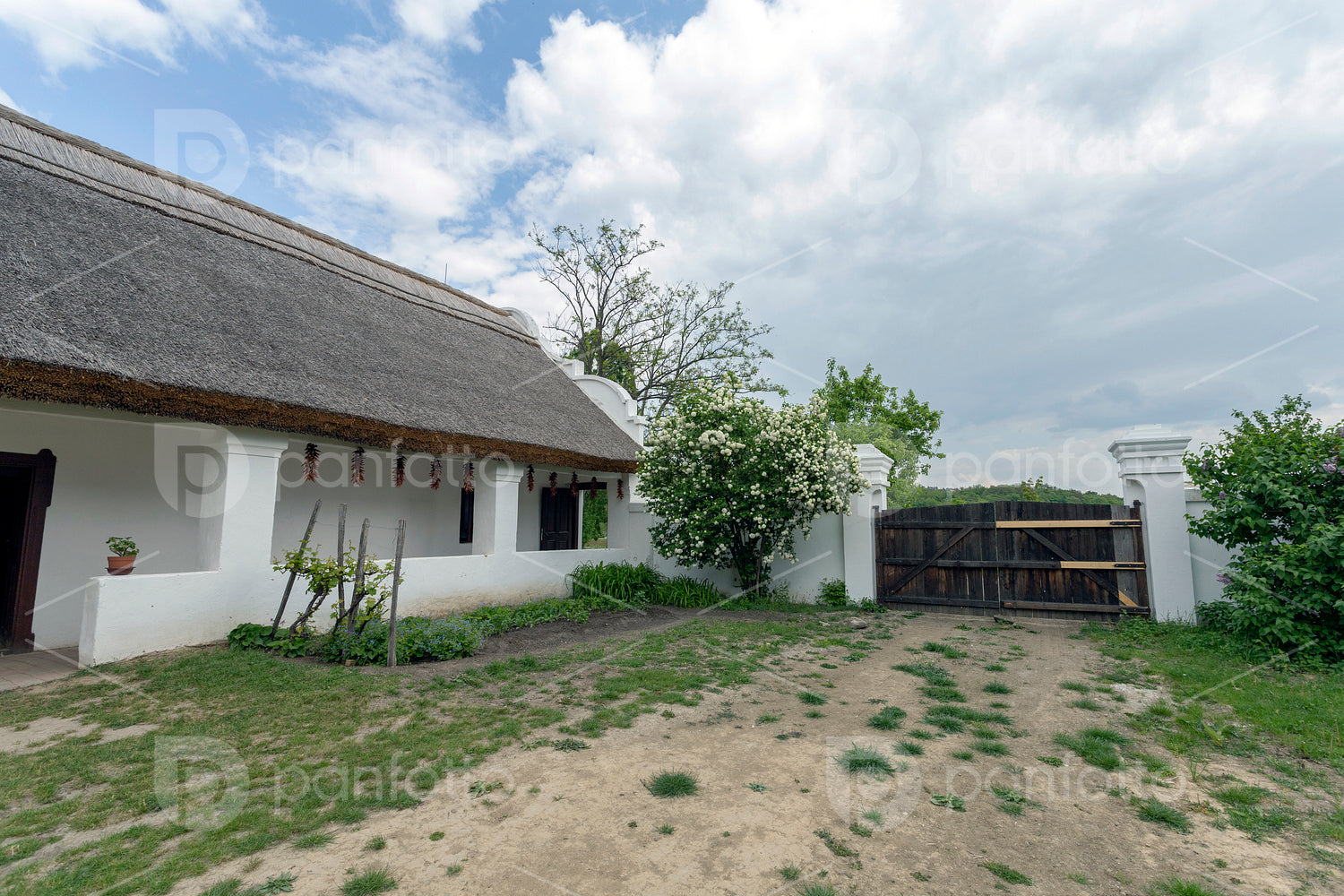 Traditional cottage house of Sükősd