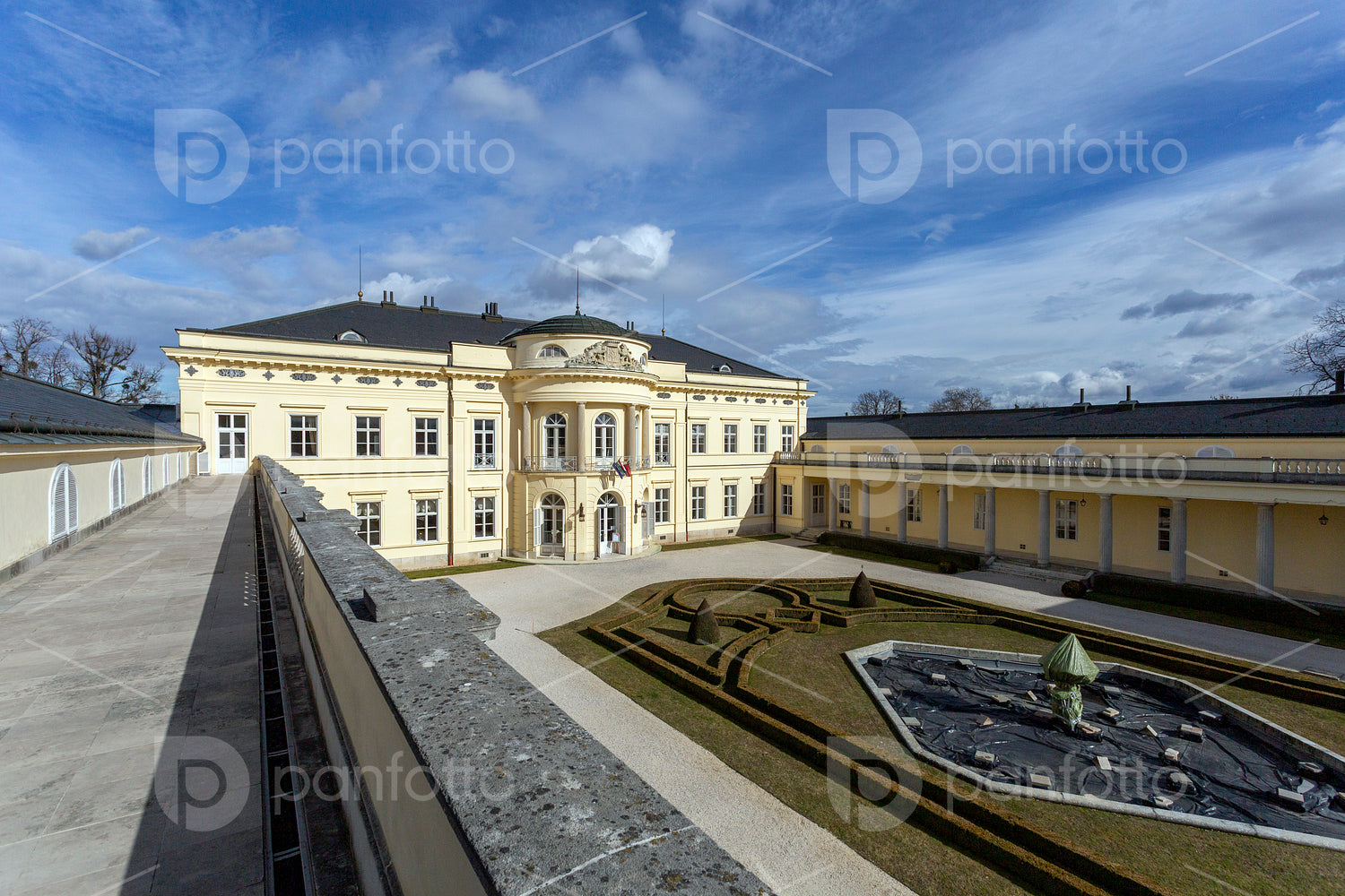 Károlyi Palace in Fehérvárcsurgó