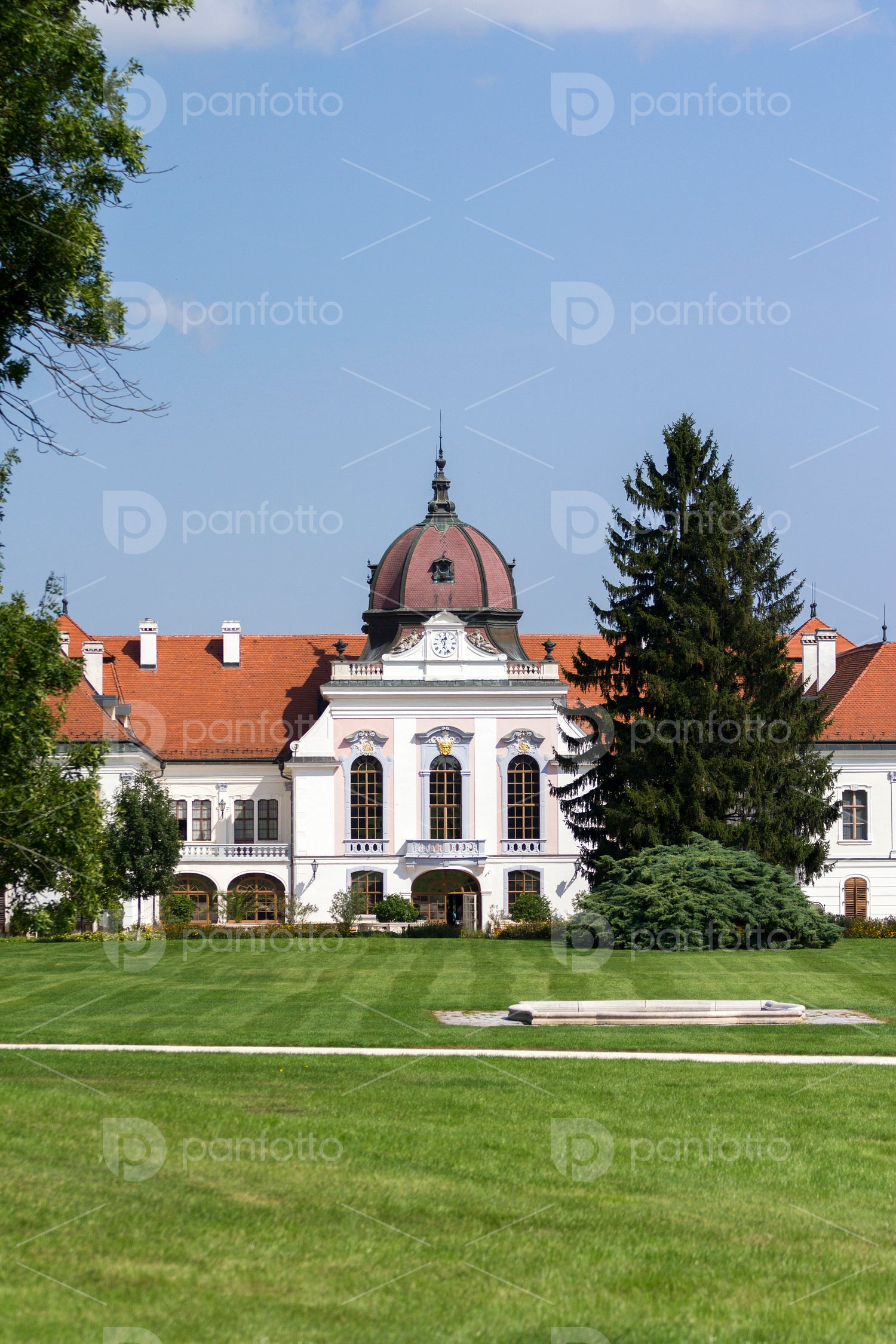 Garden of the Royal Palace of Godollo