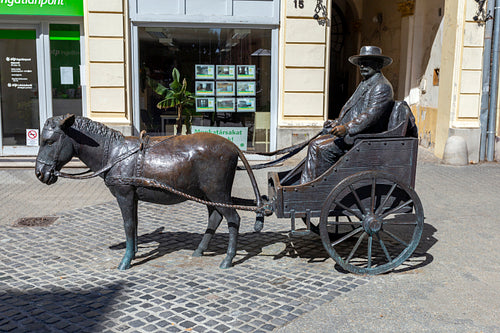 Statue of József Rippl-Rónai in Kaposvár