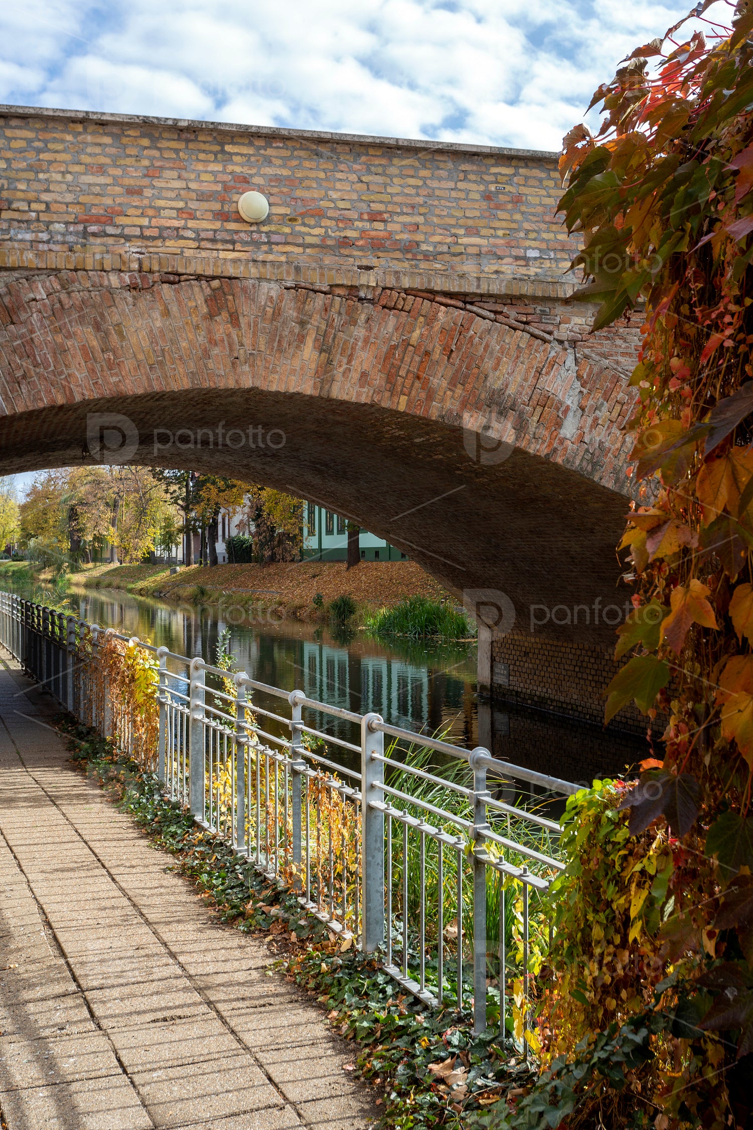 Bridge on a channel in Gyula