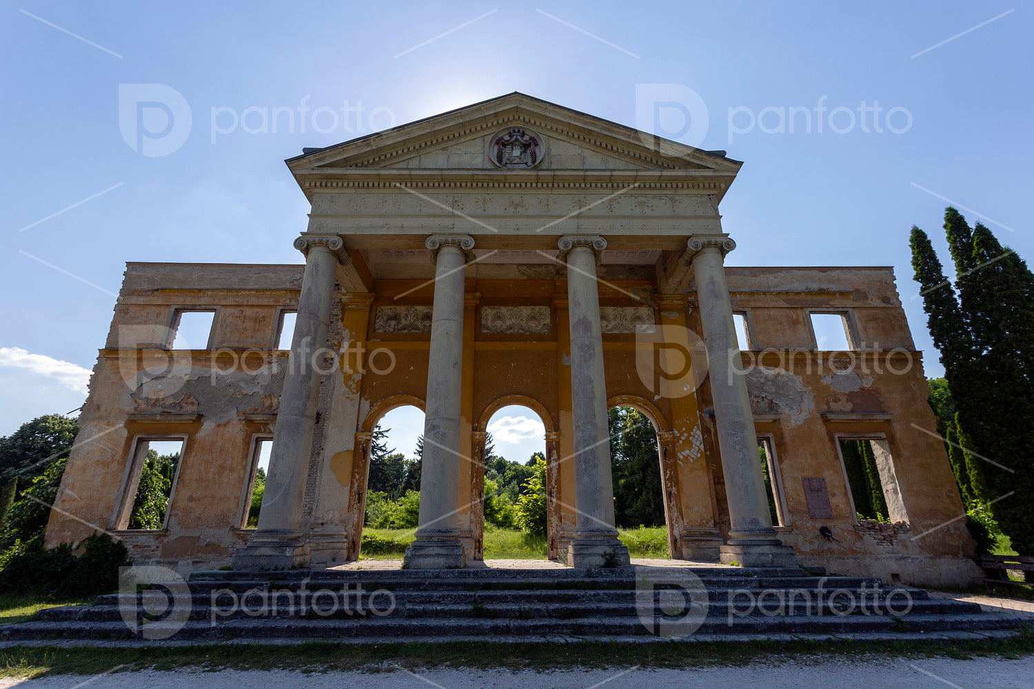 Palace ruins in the Arboretum of Alcsút