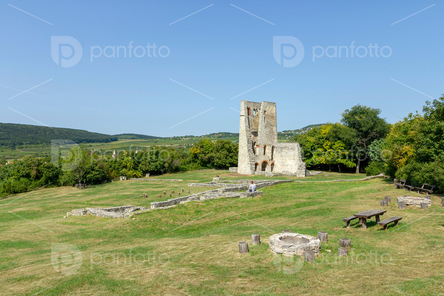 Ruin church Dörgicse