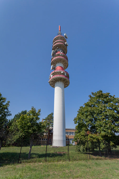 Close up shot of a telecommunication tower in Győr