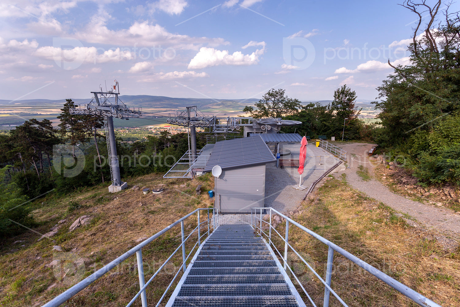 Zipline on the Szár-hegy in Sátoraljaújhely