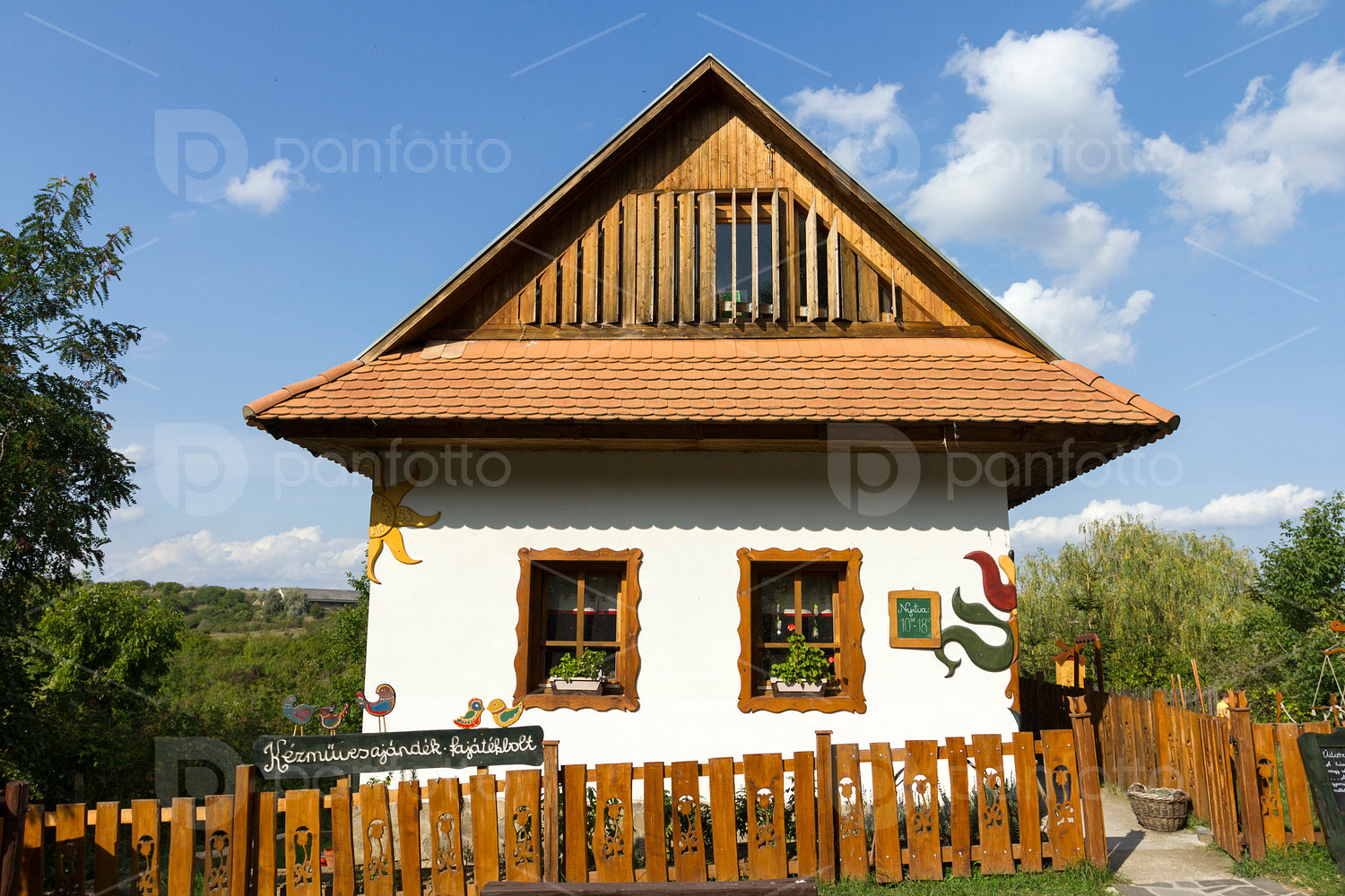 Traditional village house in Hollókő