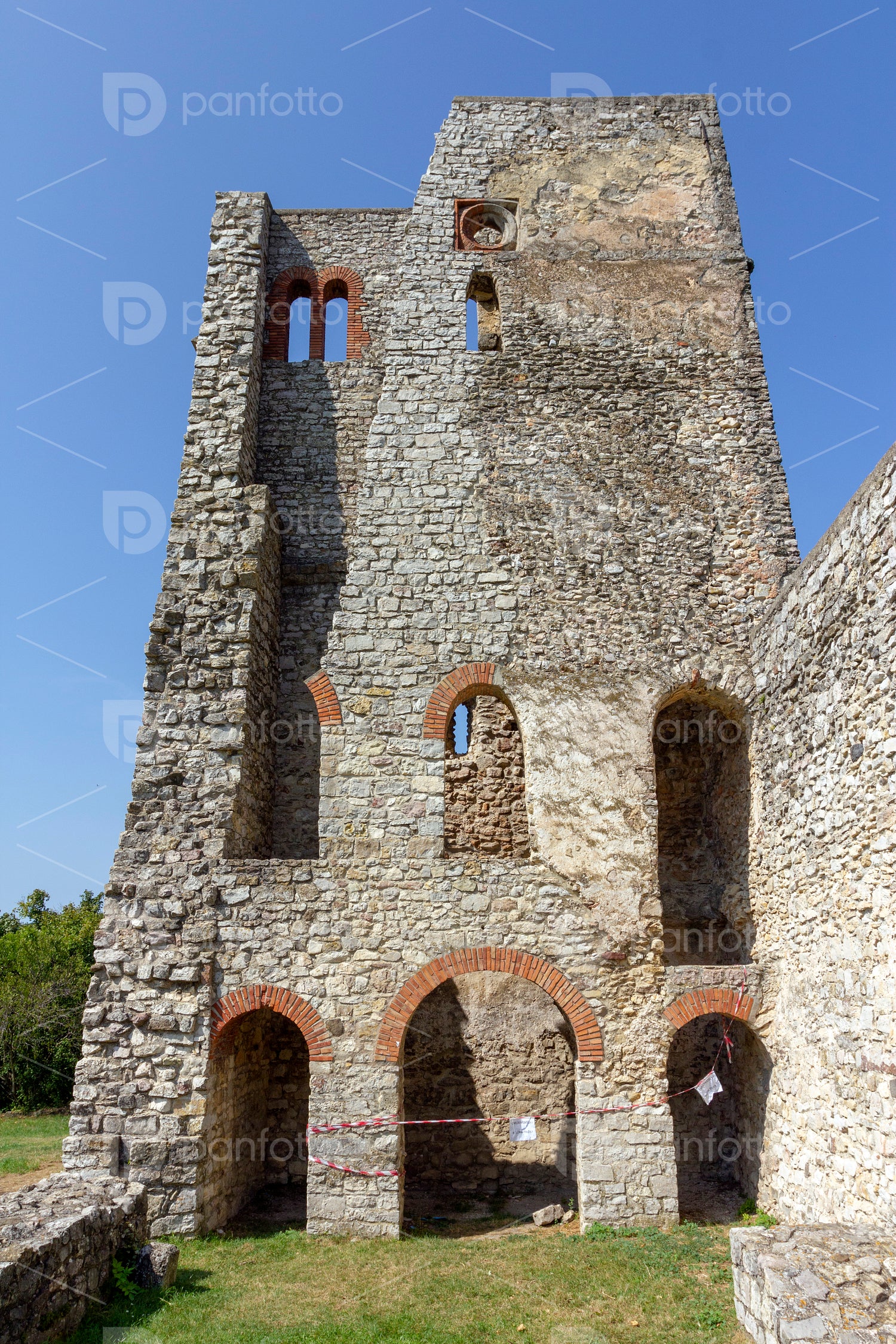 Ruin church Dörgicse